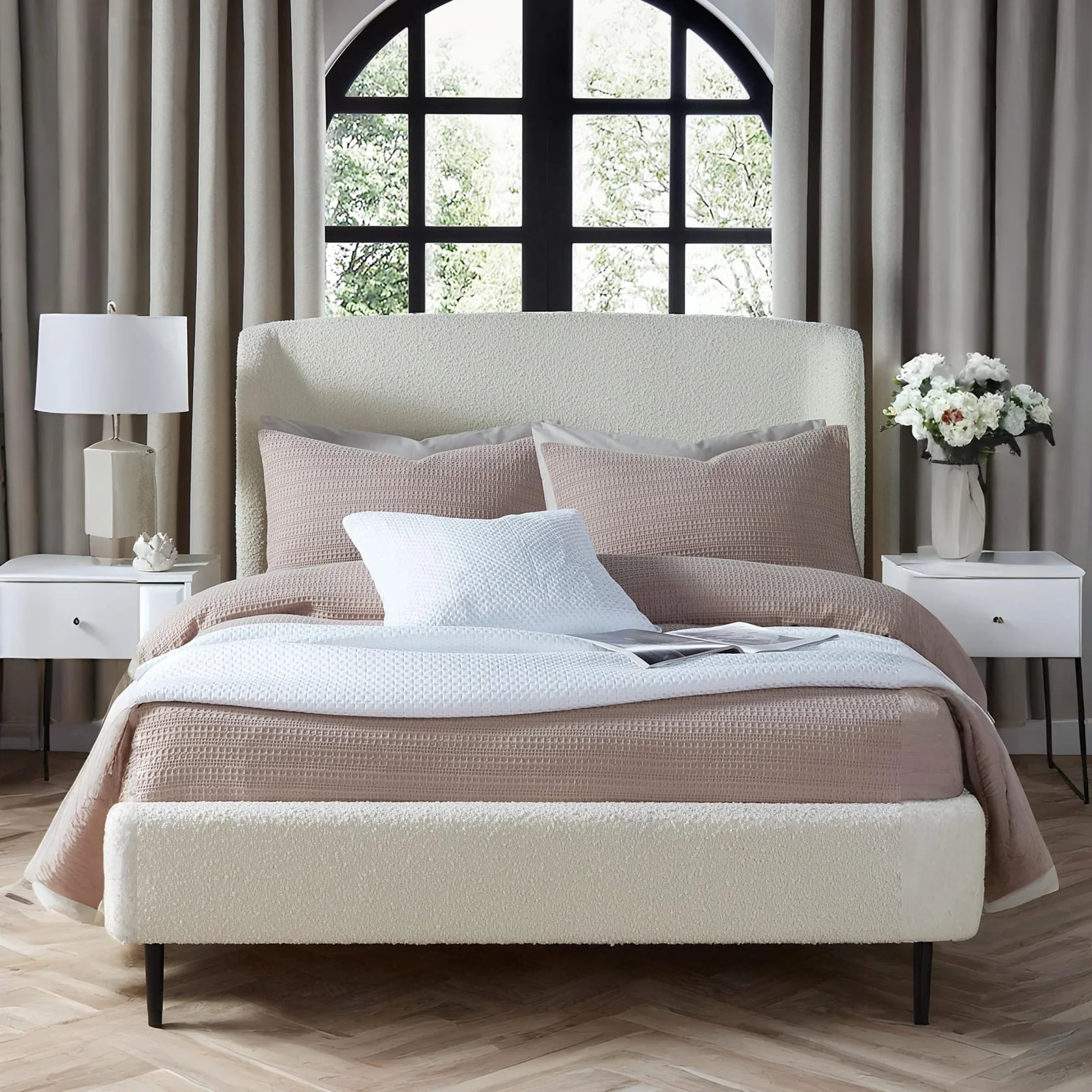 Bed Iconic abode