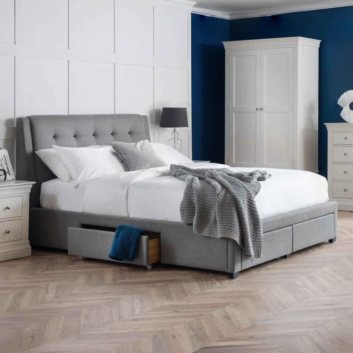 Bed Iconic abode