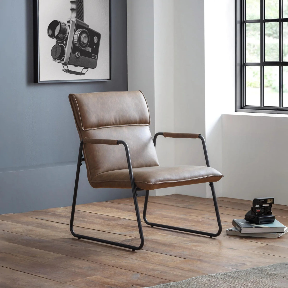 Chair iconic abode