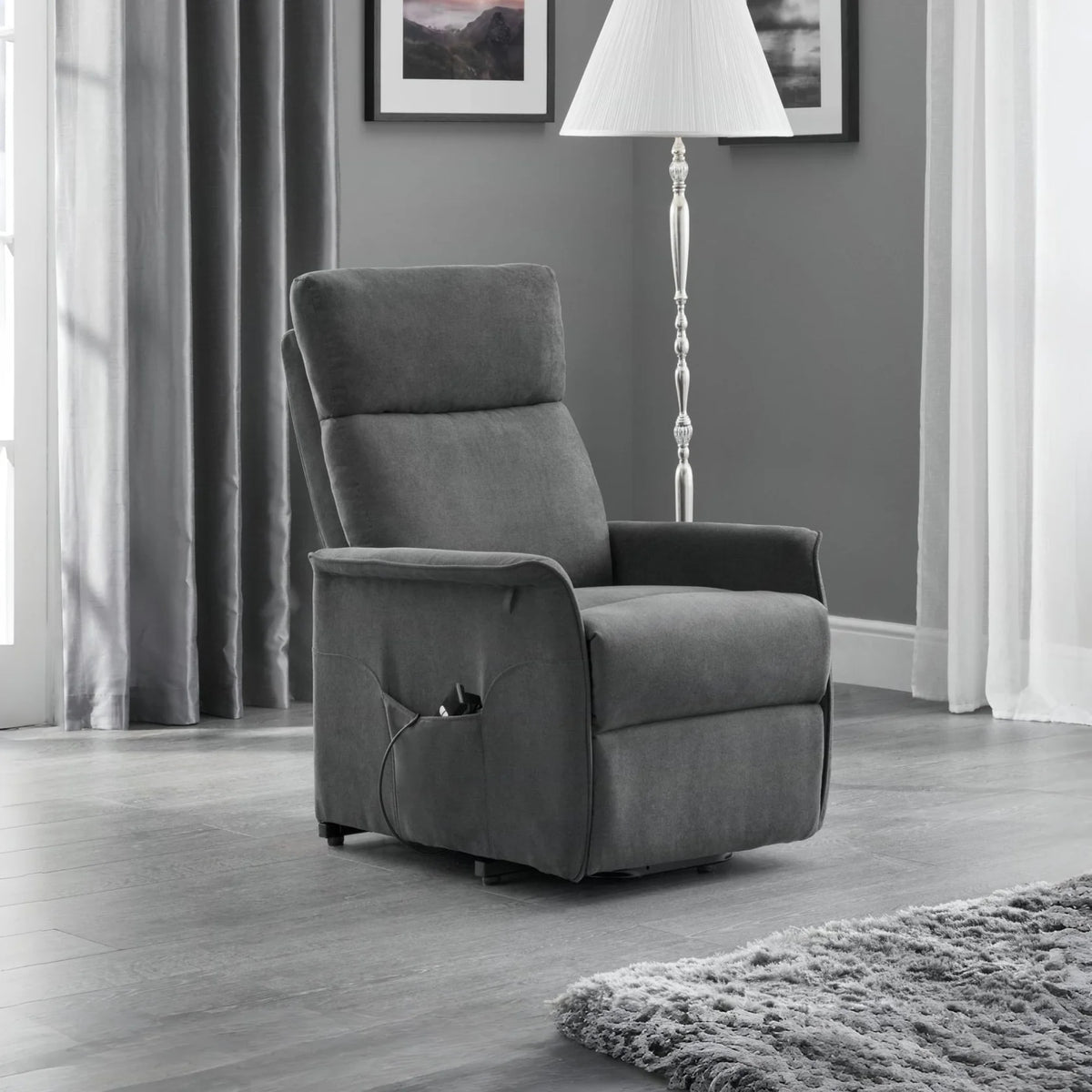 Chair Iconic abode