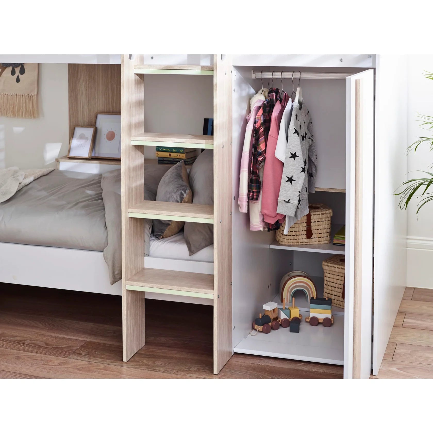 Bunk bed Iconic abode