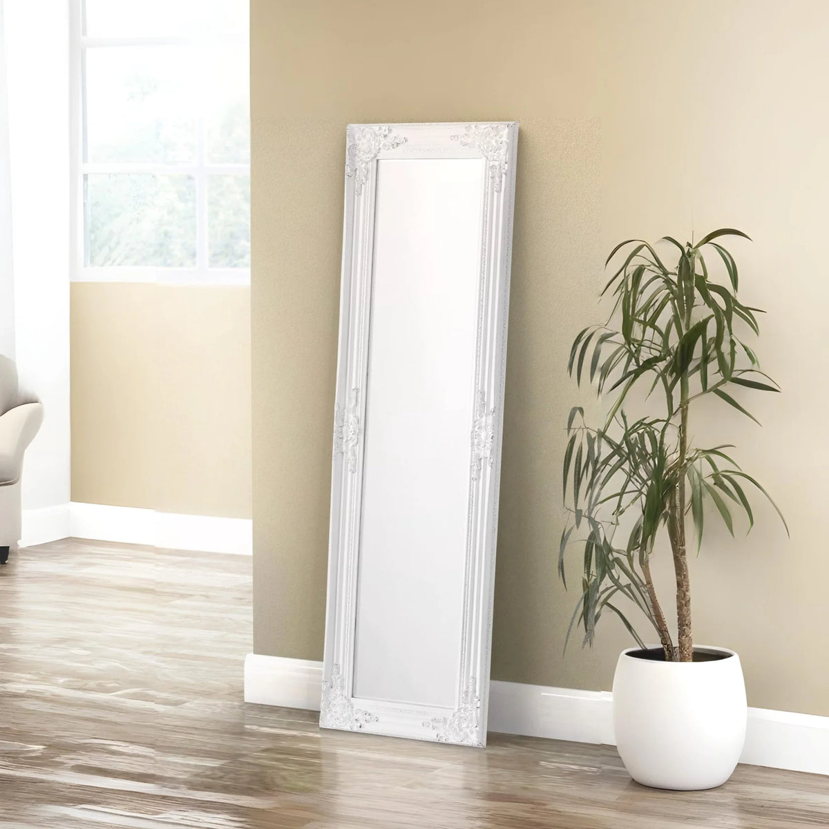 Mirror iconic abode
