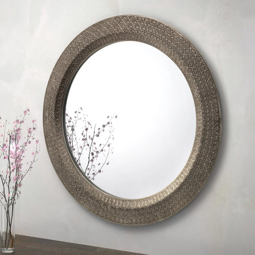 Mirror iconic abode