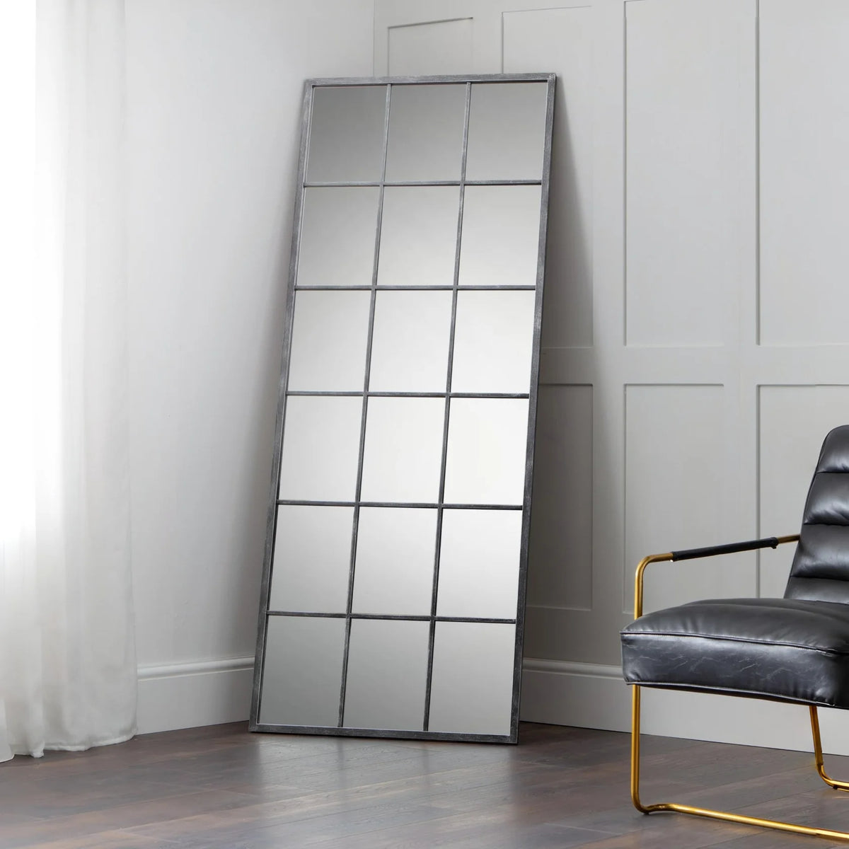 Mirror Iconic abode