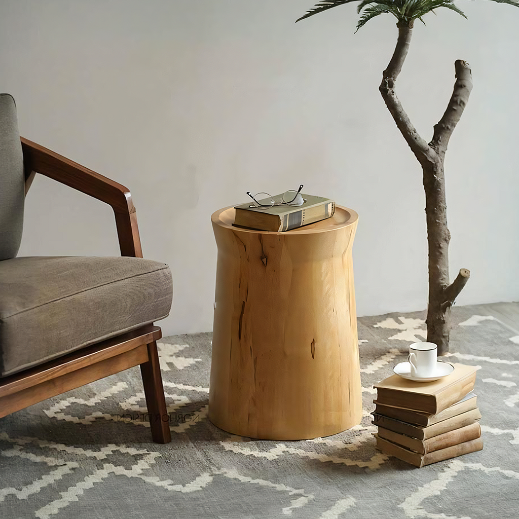 R16 Round Side Table, Oak-Weilai Concept-Weilai Concept