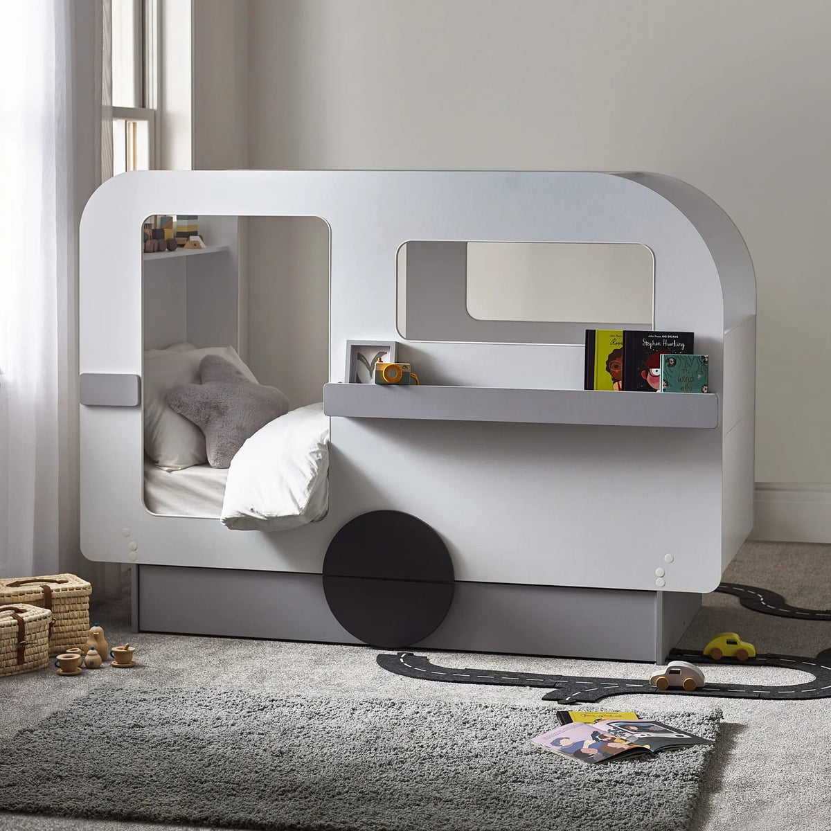 Bed Iconic abode