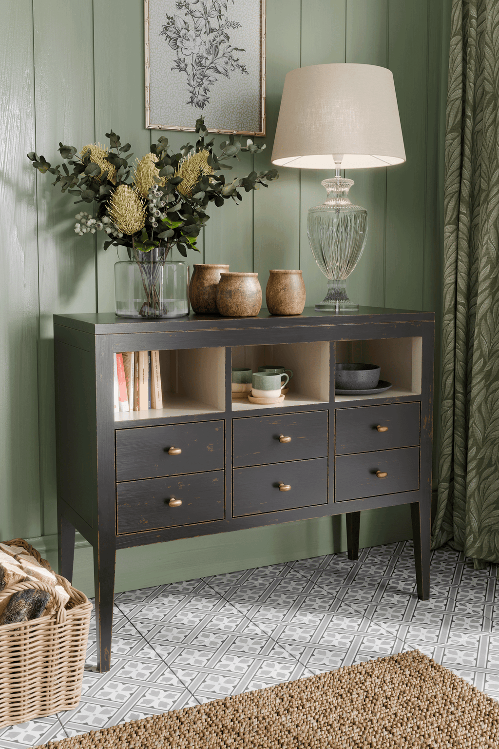 Barwick 6 Low Bookcase