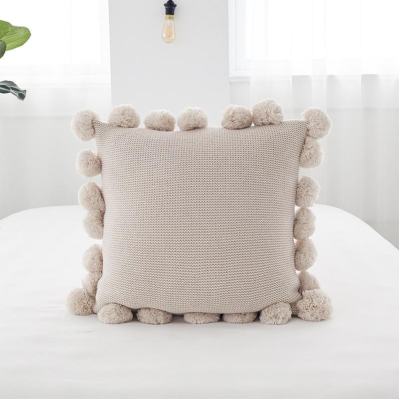 GU93 Set Of Three Cushions, Cotton-Weilai Concept-Weilai Concept