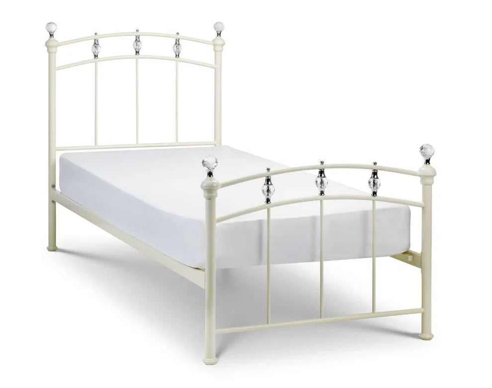 Bed Iconic abode