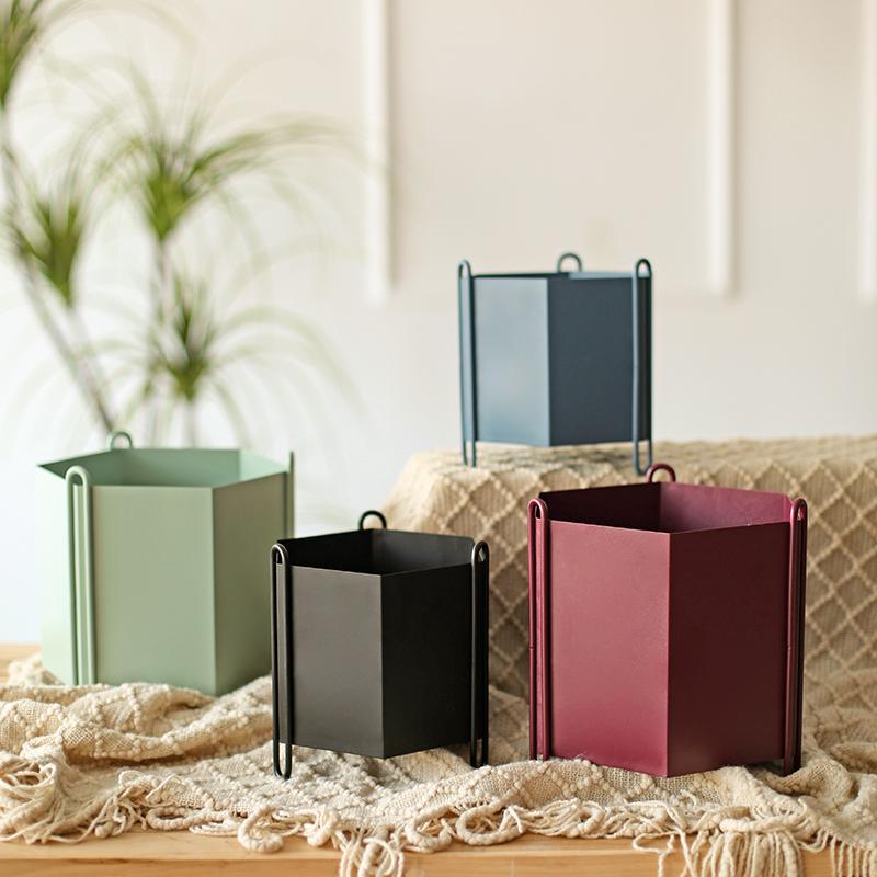 MI48 A Set Of Four Indoor Plant Stands-Weilai Concept-Weilai Concept