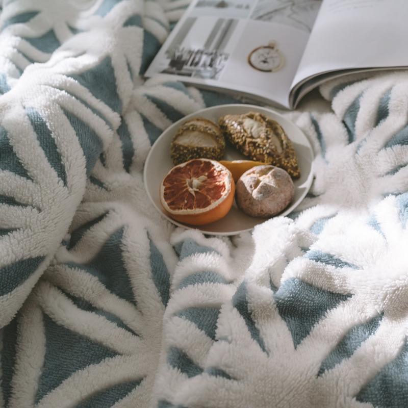 TU33 Blanket-Weilai Concept-Weilai Concept